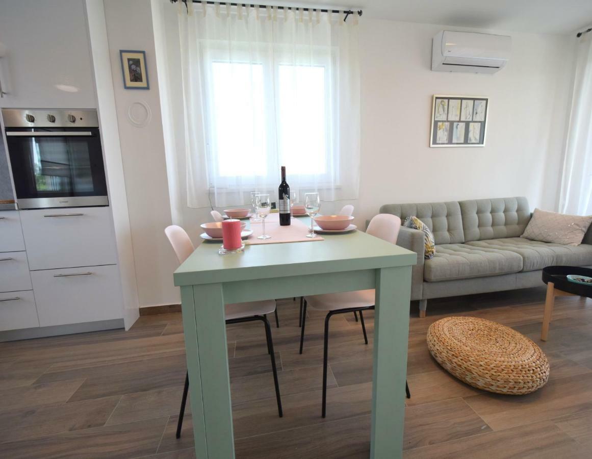 Apartments Medna Čižići 外观 照片