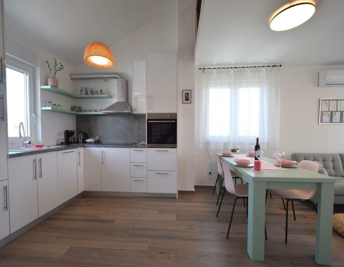 Apartments Medna Čižići 外观 照片