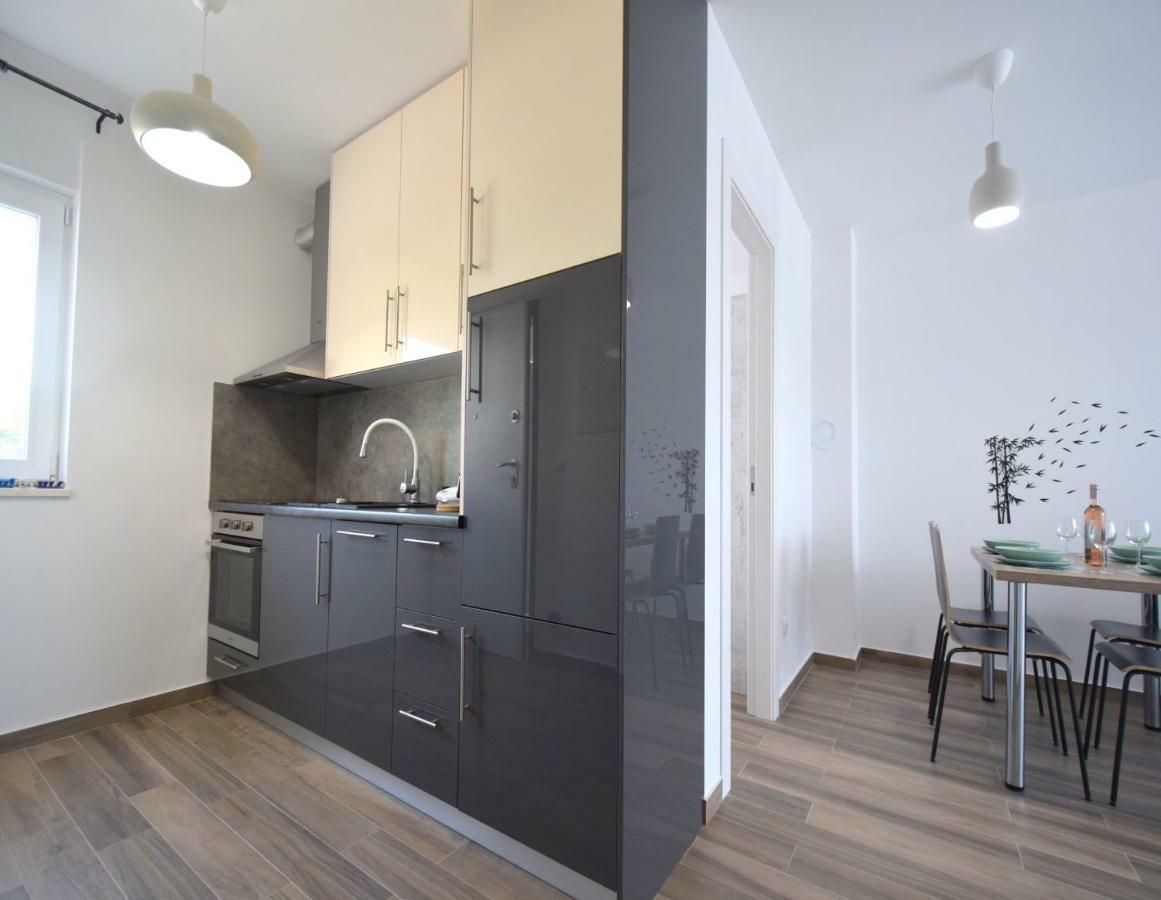 Apartments Medna Čižići 外观 照片