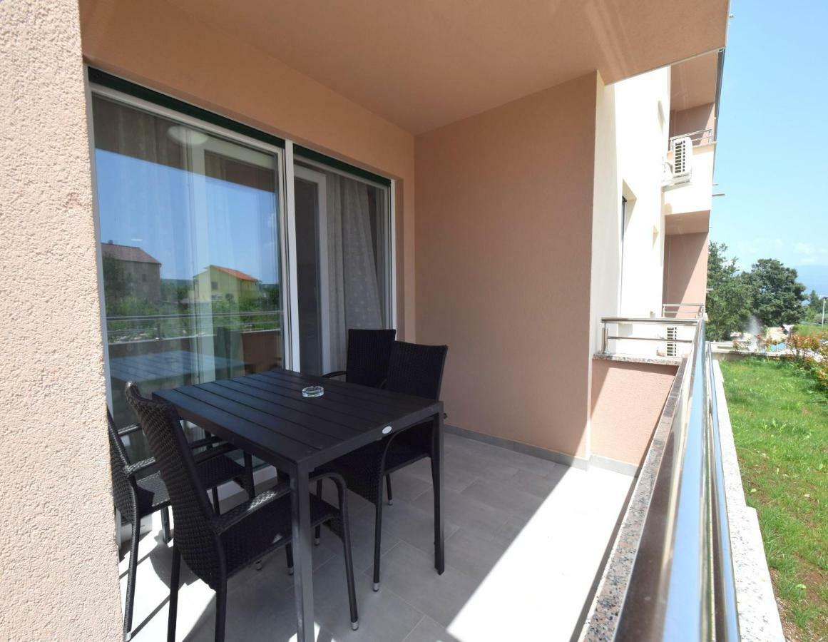Apartments Medna Čižići 外观 照片