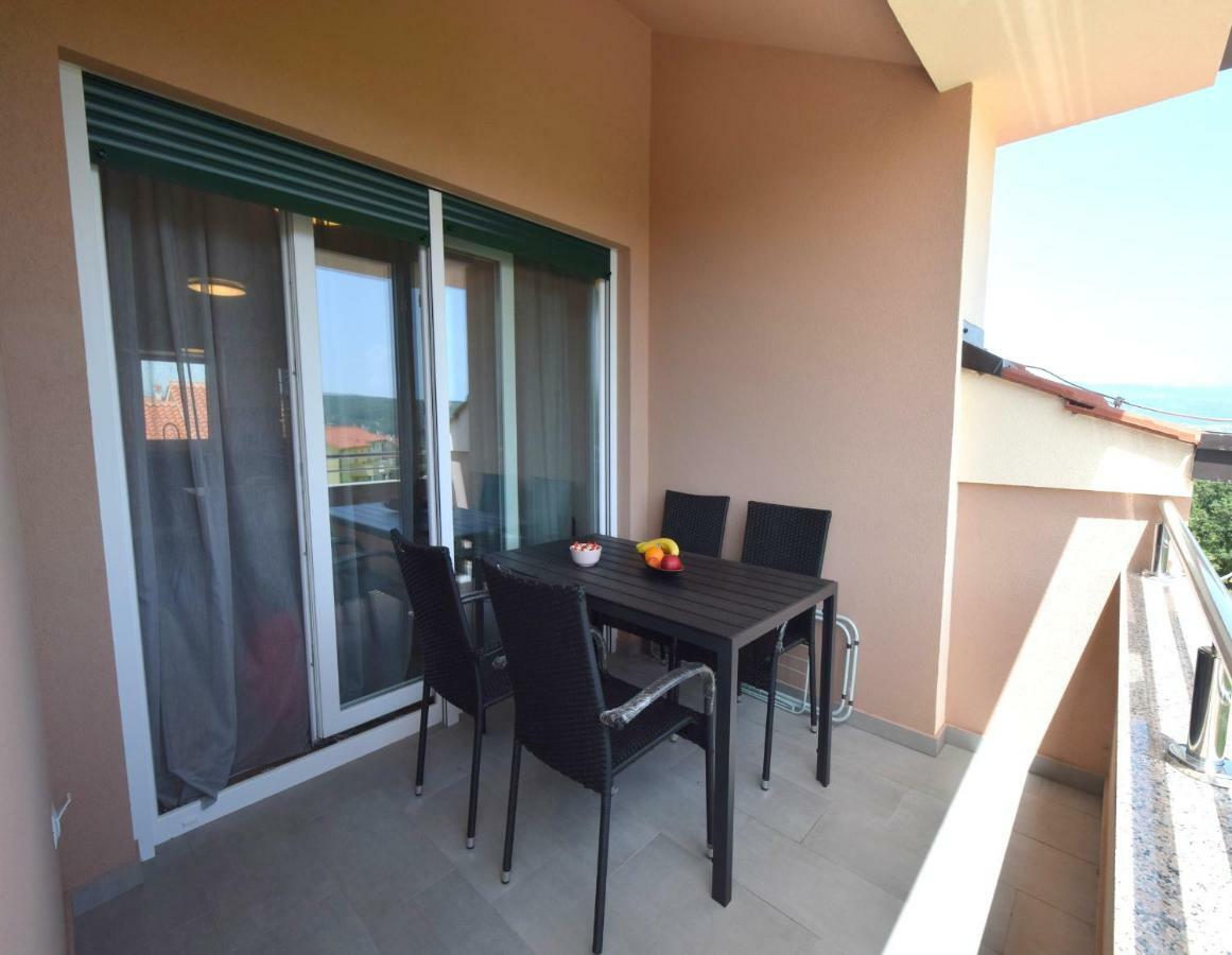 Apartments Medna Čižići 外观 照片