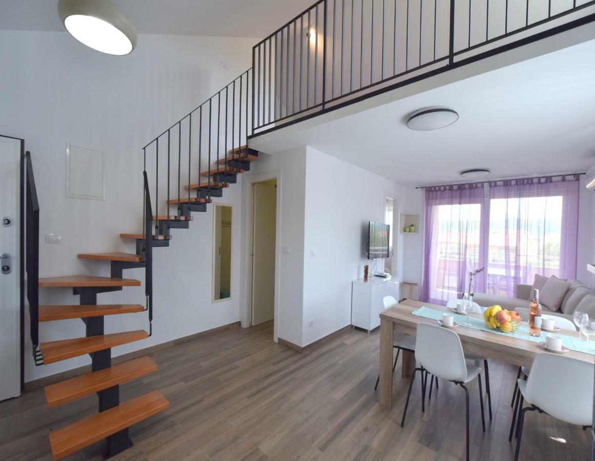 Apartments Medna Čižići 外观 照片
