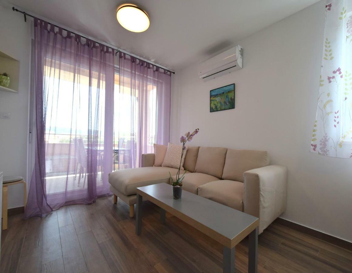 Apartments Medna Čižići 外观 照片
