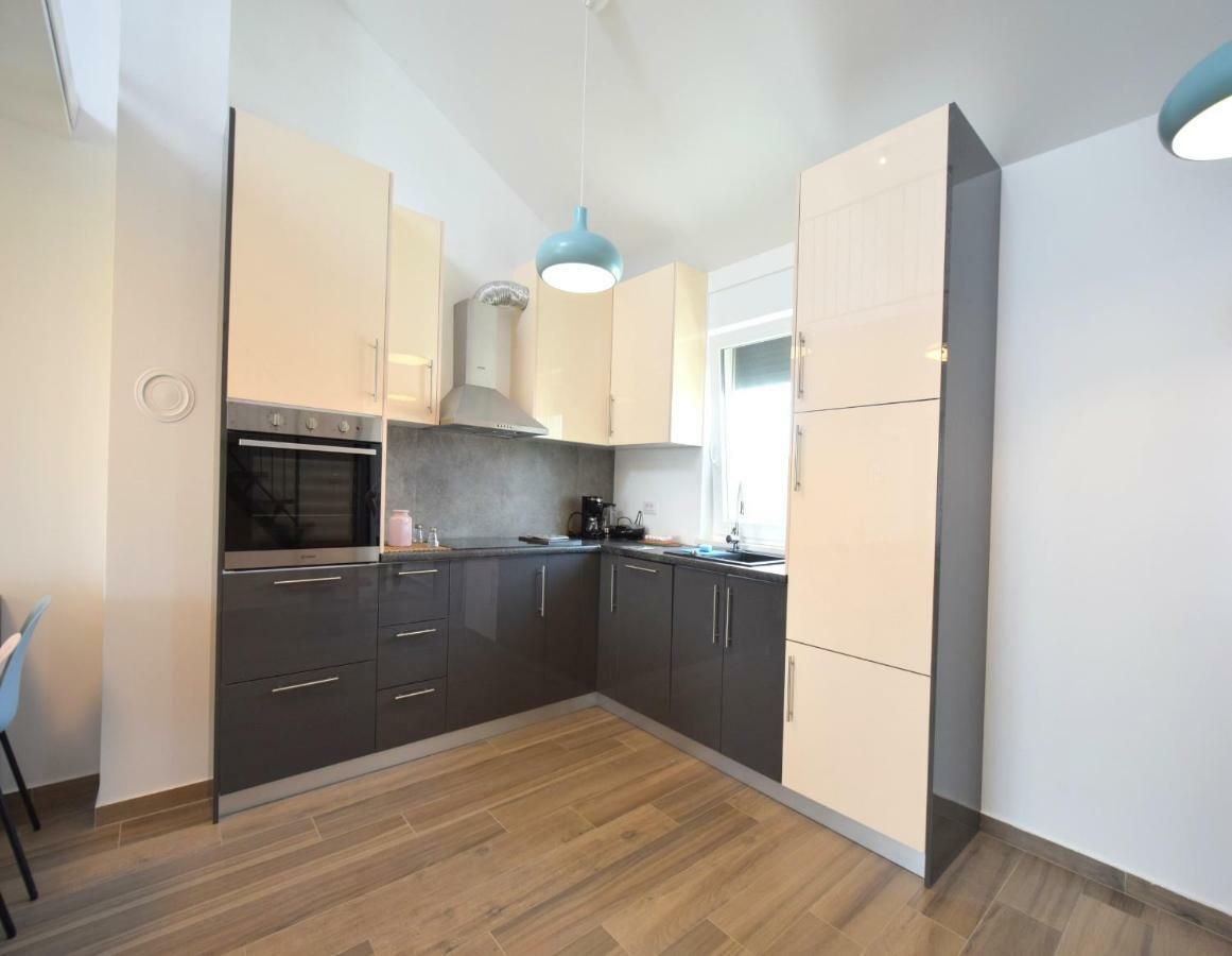 Apartments Medna Čižići 外观 照片