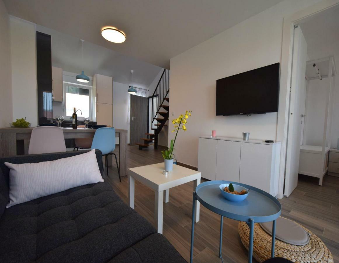 Apartments Medna Čižići 外观 照片