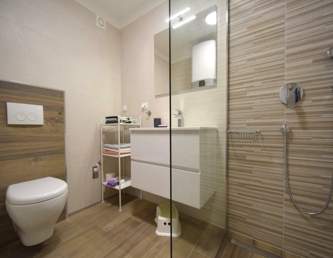 Apartments Medna Čižići 外观 照片